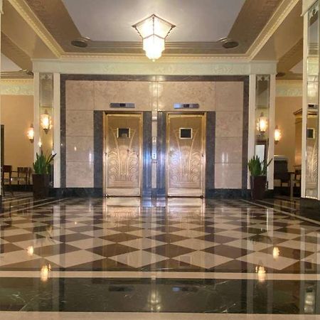 Ambassador Hotel Milwaukee Interno foto